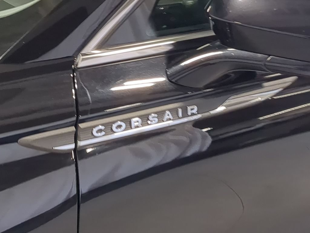 Used 2021 Lincoln Corsair FWD w/ Equipment Group 101A image 16