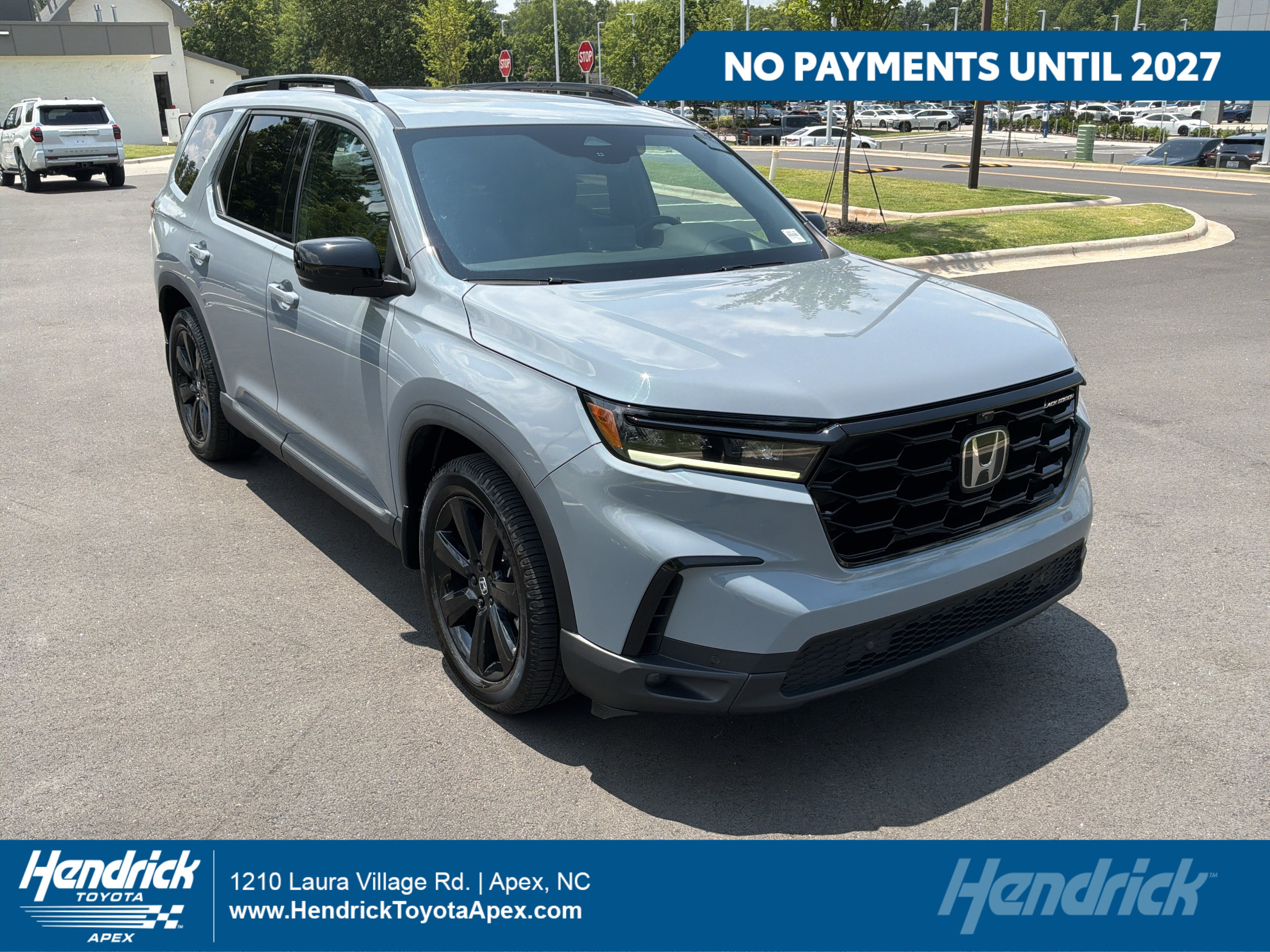 Used 2025 Honda Pilot Black Edition image 1