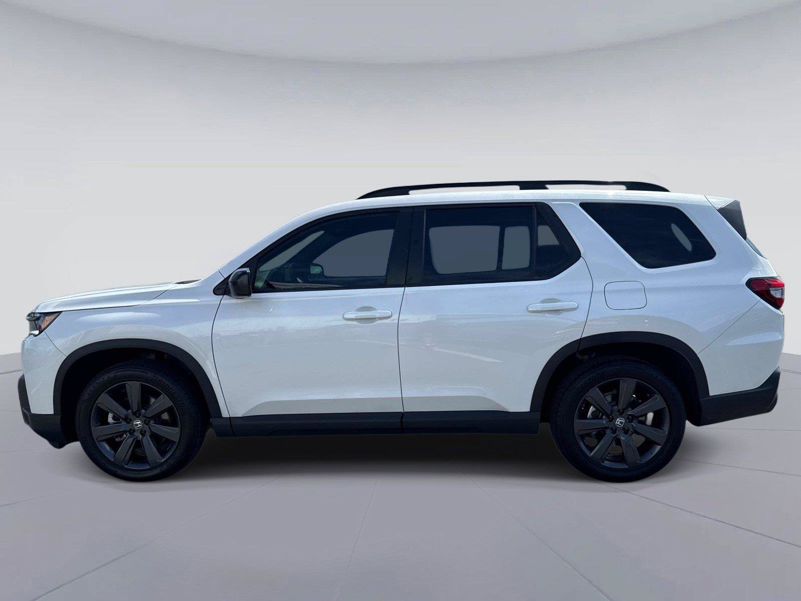 Certified 2026 Honda Pilot Sport image 7