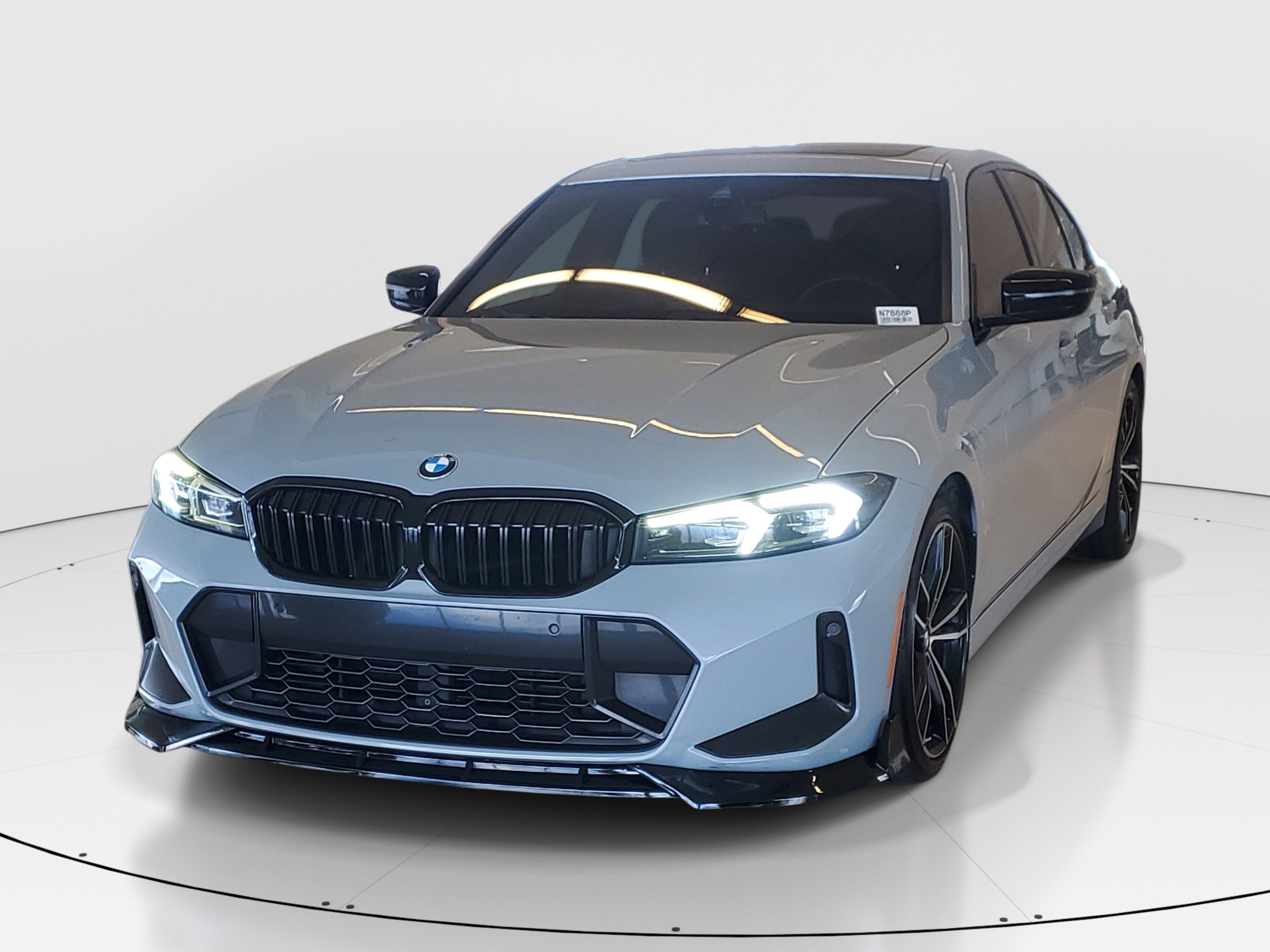 Used 2023 BMW 330i Sedan w/ M Sport Package image 4