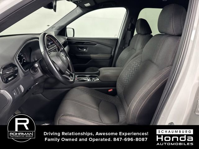 Certified 2023 Honda Pilot Sport image 4