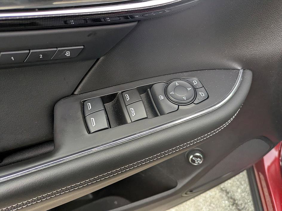 Used 2023 Buick Envision Essence image 15