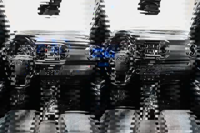 Certified 2023 Toyota Tacoma TRD Off-Road image 13