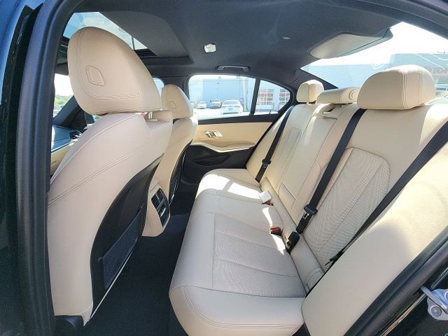 Used 2023 BMW 330e xDrive w/ Driving Assistance Package AWD/4WD image 12
