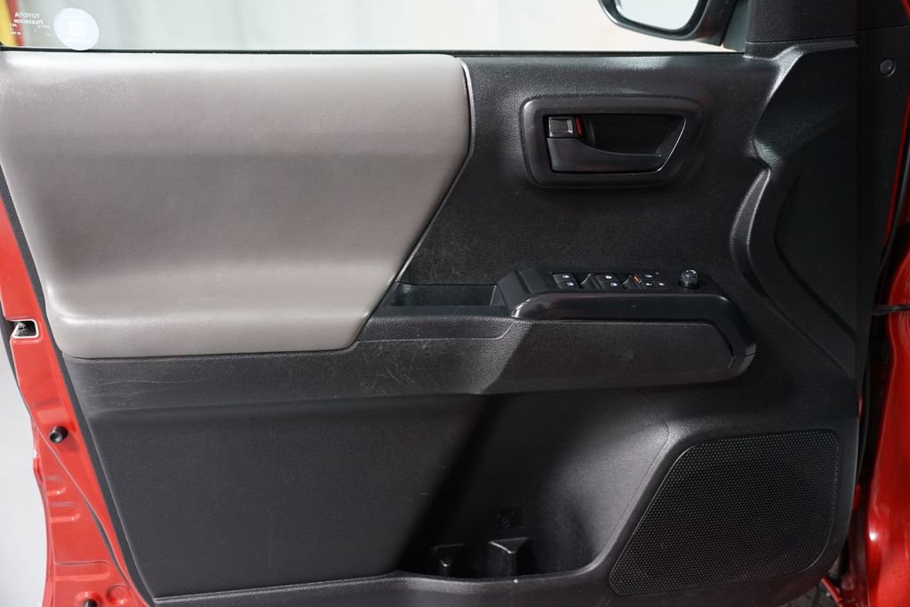Used 2021 Toyota Tacoma SR image 27