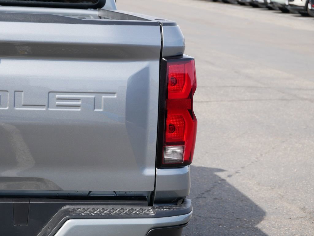 New 2026 Chevrolet Colorado LT w/ LT Convenience Package AWD/4WD image 7