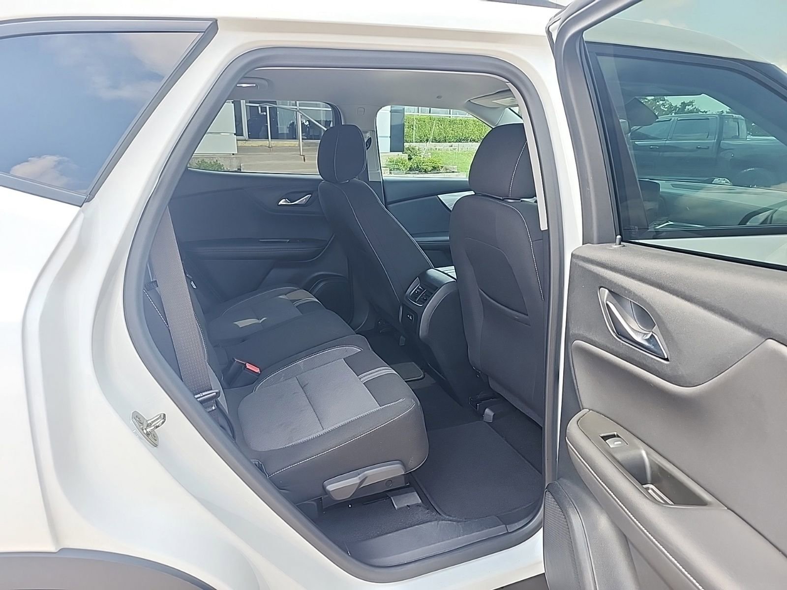 Used 2023 Chevrolet Blazer LT w/ Driver Confidence Package image 25