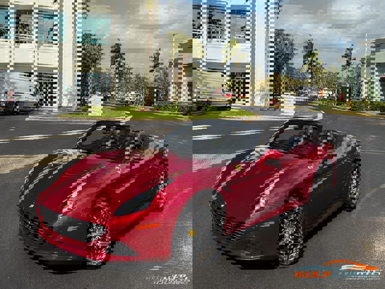 Used 2016 Ferrari California T image 7