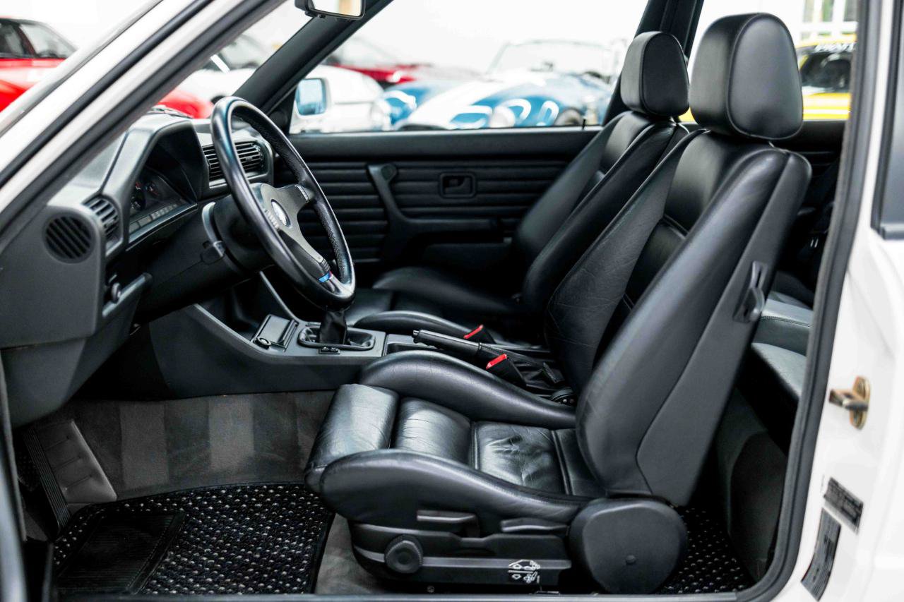 Used 1990 BMW M3 Coupe RWD image 42