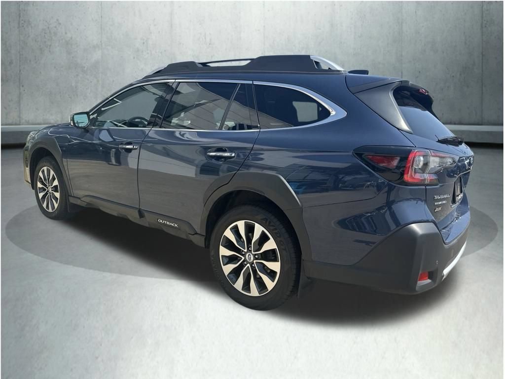 Used 2024 Subaru Outback Touring XT AWD/4WD image 3