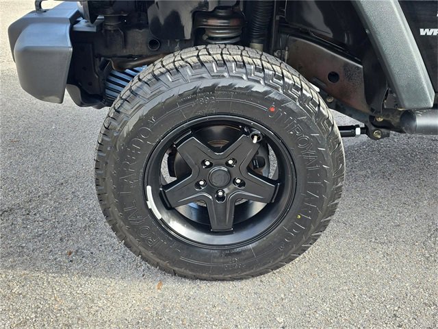 Used 2015 Jeep Wrangler Sport image 8