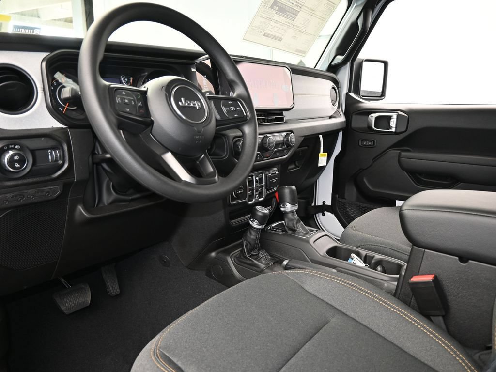 New 2026 Jeep Gladiator Sport AWD/4WD image 12