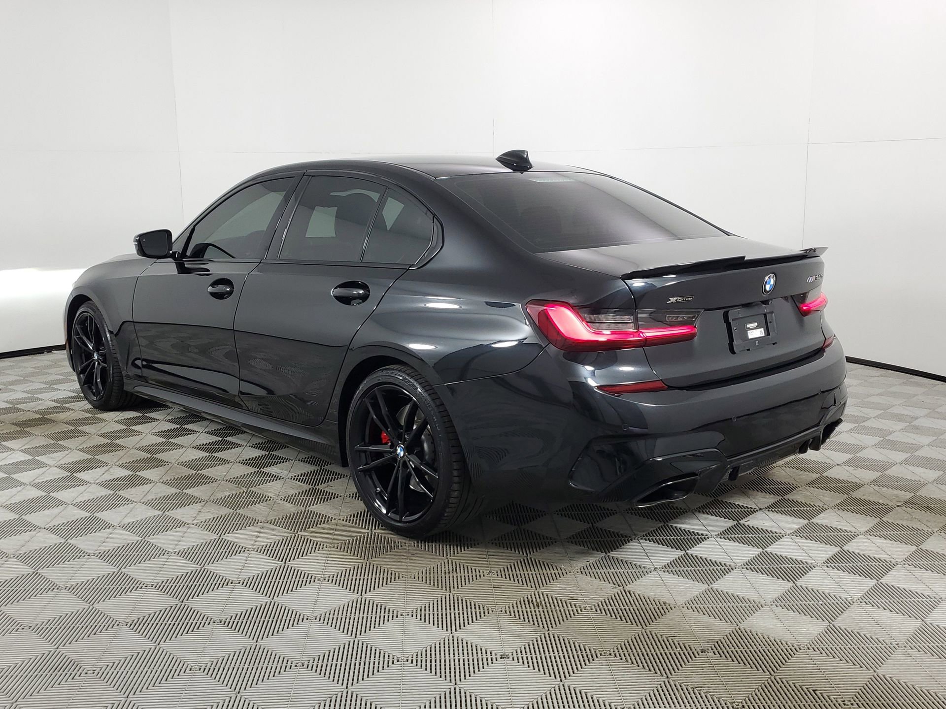 Used 2022 BMW M340i xDrive image 7