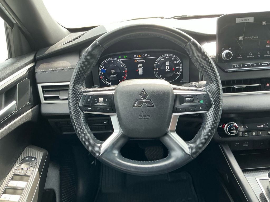 Used 2024 Mitsubishi Outlander SE Black Edition FWD image 18