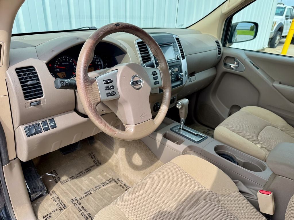 Used 2018 Nissan Frontier SV w/ Value Truck Package AWD/4WD image 10