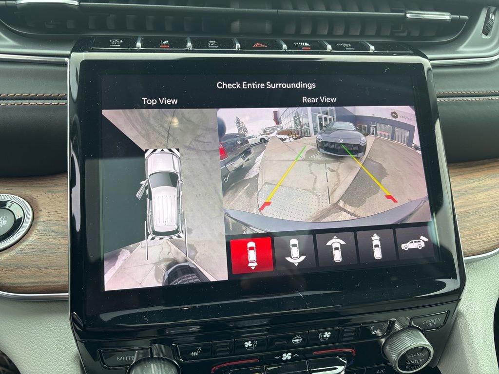 Used 2021 Jeep Grand Cherokee L Summit w/ Luxury Tech Group V image 16