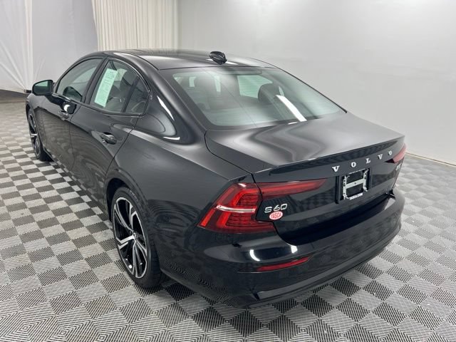 Used 2024 Volvo S60 B5 Plus AWD/4WD image 6