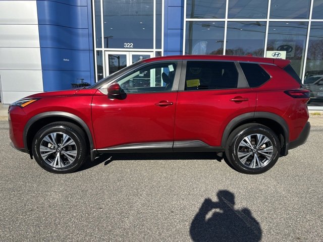 Used 2023 Nissan Rogue SV image 9