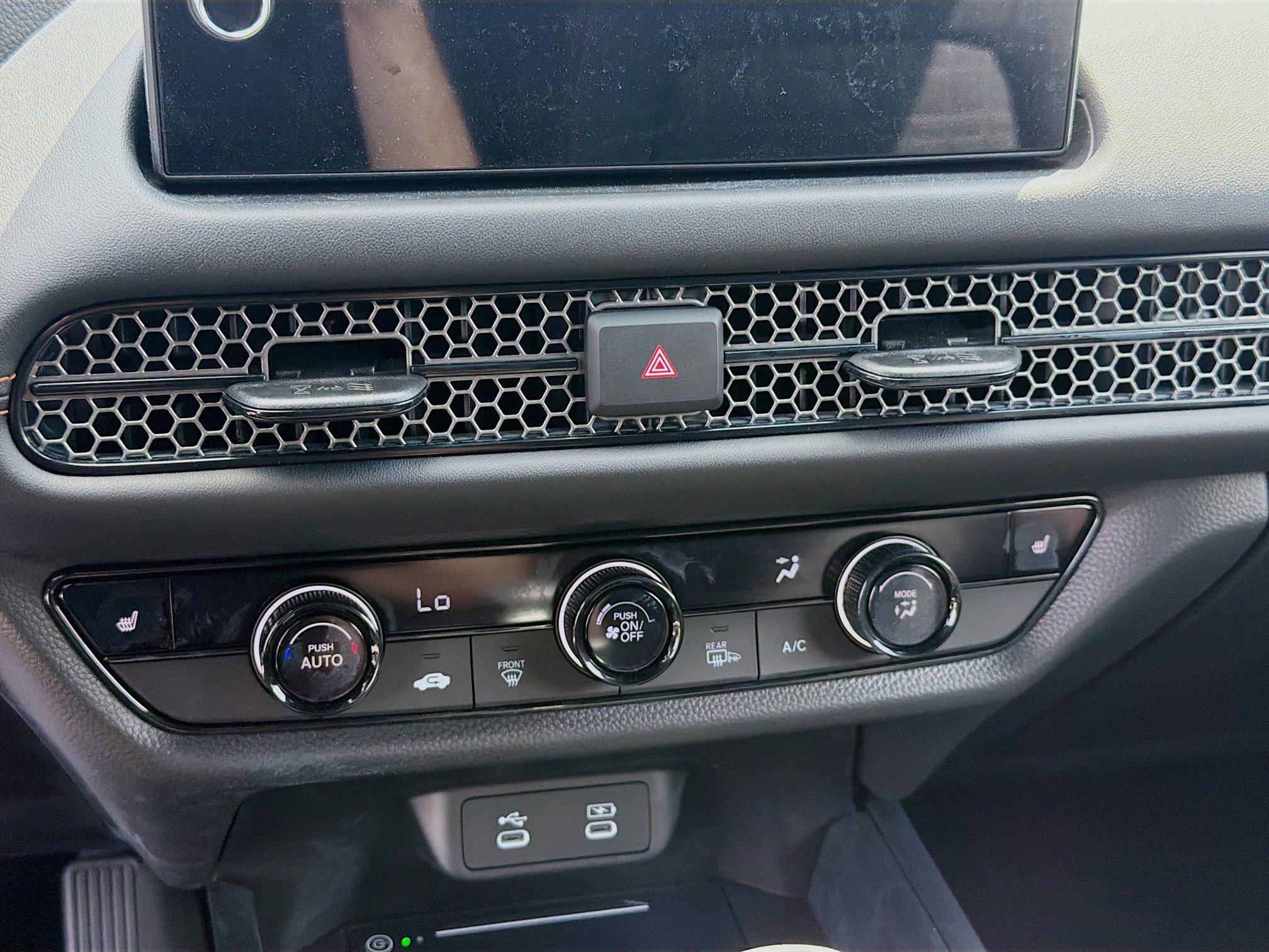New 2026 Honda HR-V Sport image 15