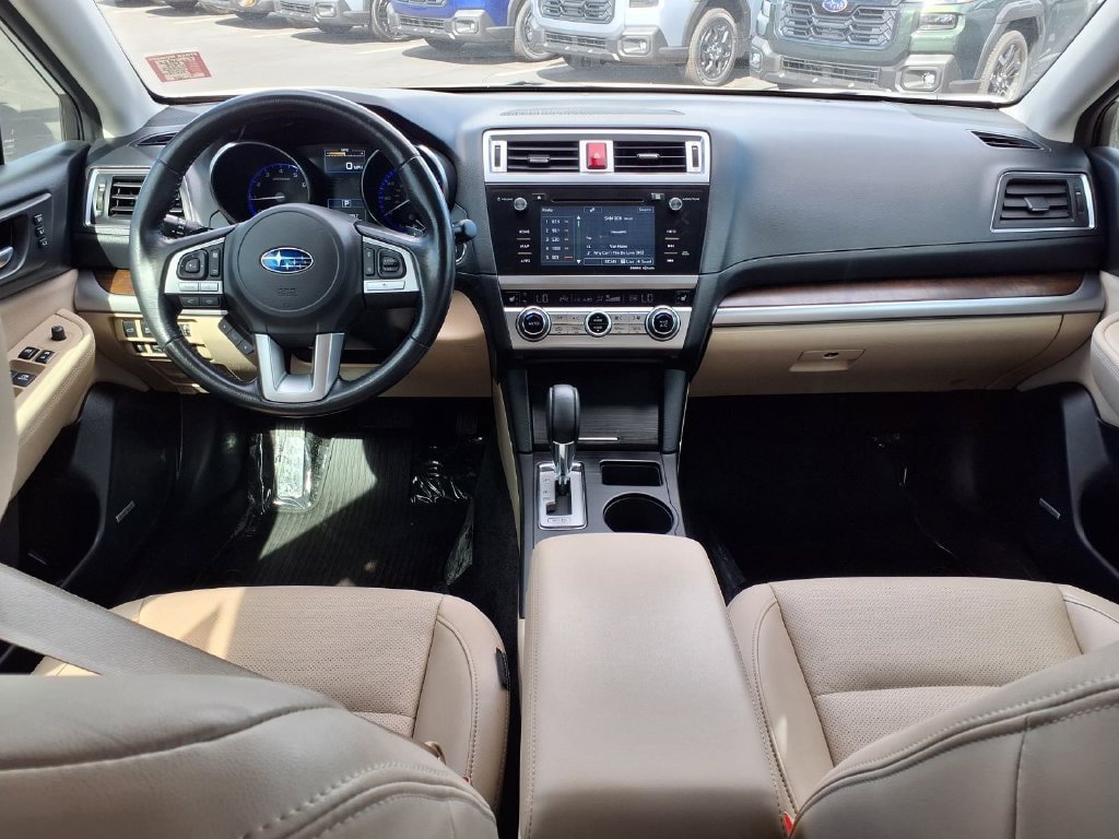 Used 2015 Subaru Outback 2.5i Limited AWD/4WD image 2