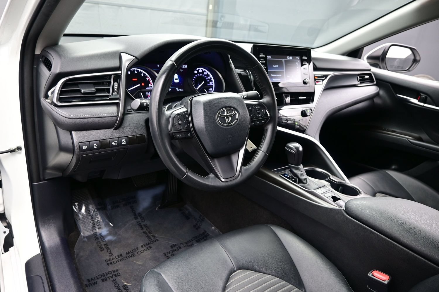 Used 2022 Toyota Camry SE AWD/4WD image 13