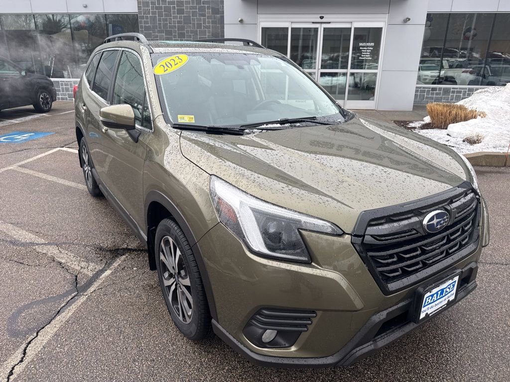 Used 2023 Subaru Forester Limited image 7