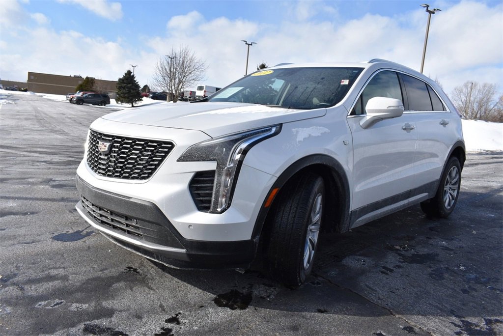 Used 2022 Cadillac XT4 Premium Luxury image 10