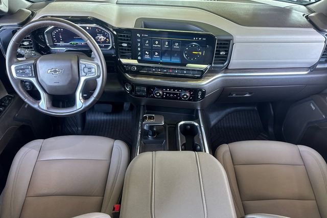 Used 2024 Chevrolet Silverado 1500 LT Trail Boss w/ Convenience Package II AWD/4WD image 15