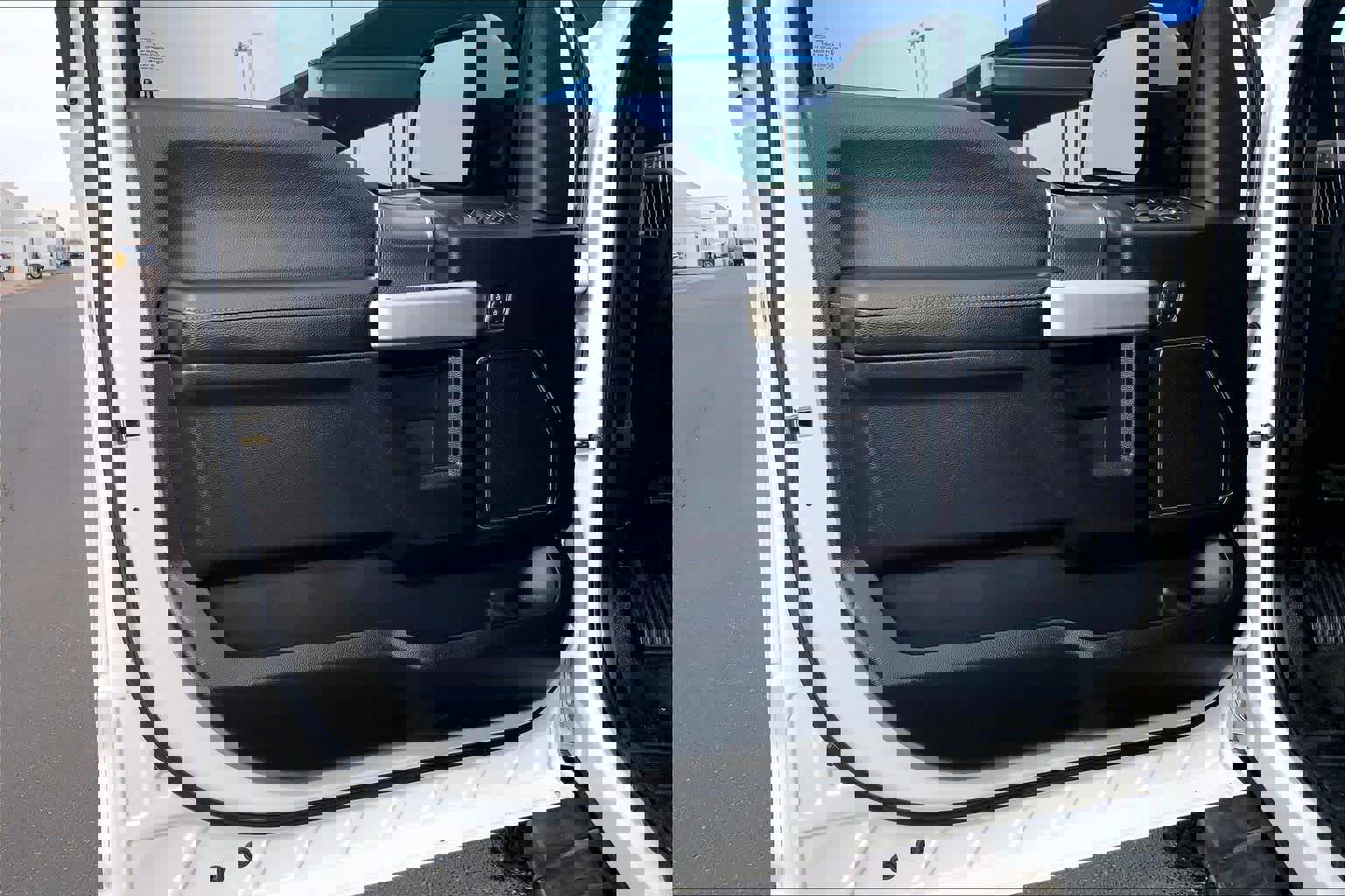 Used 2017 Ford F150 Lariat w/ Equipment Group 501A Mid image 22