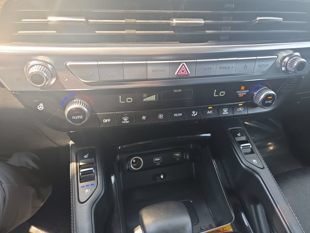 Certified 2021 Kia Telluride EX w/ Towing Package AWD/4WD image 26