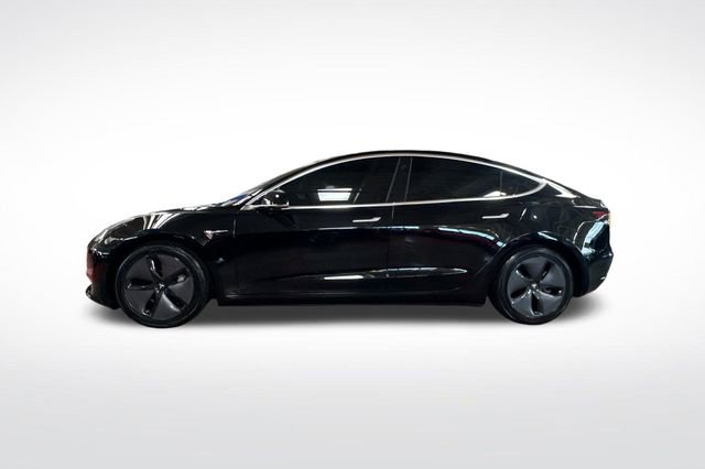 Used 2019 Tesla Model 3 Mid Range RWD image 8