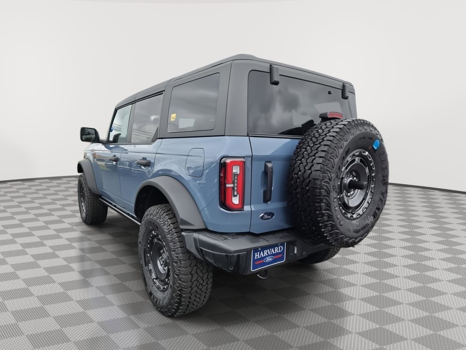 New 2025 Ford Bronco Badlands image 4