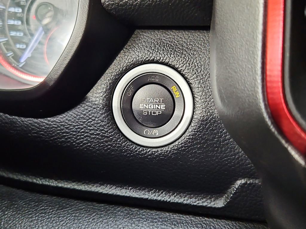 Used 2019 RAM 1500 Rebel AWD/4WD image 17