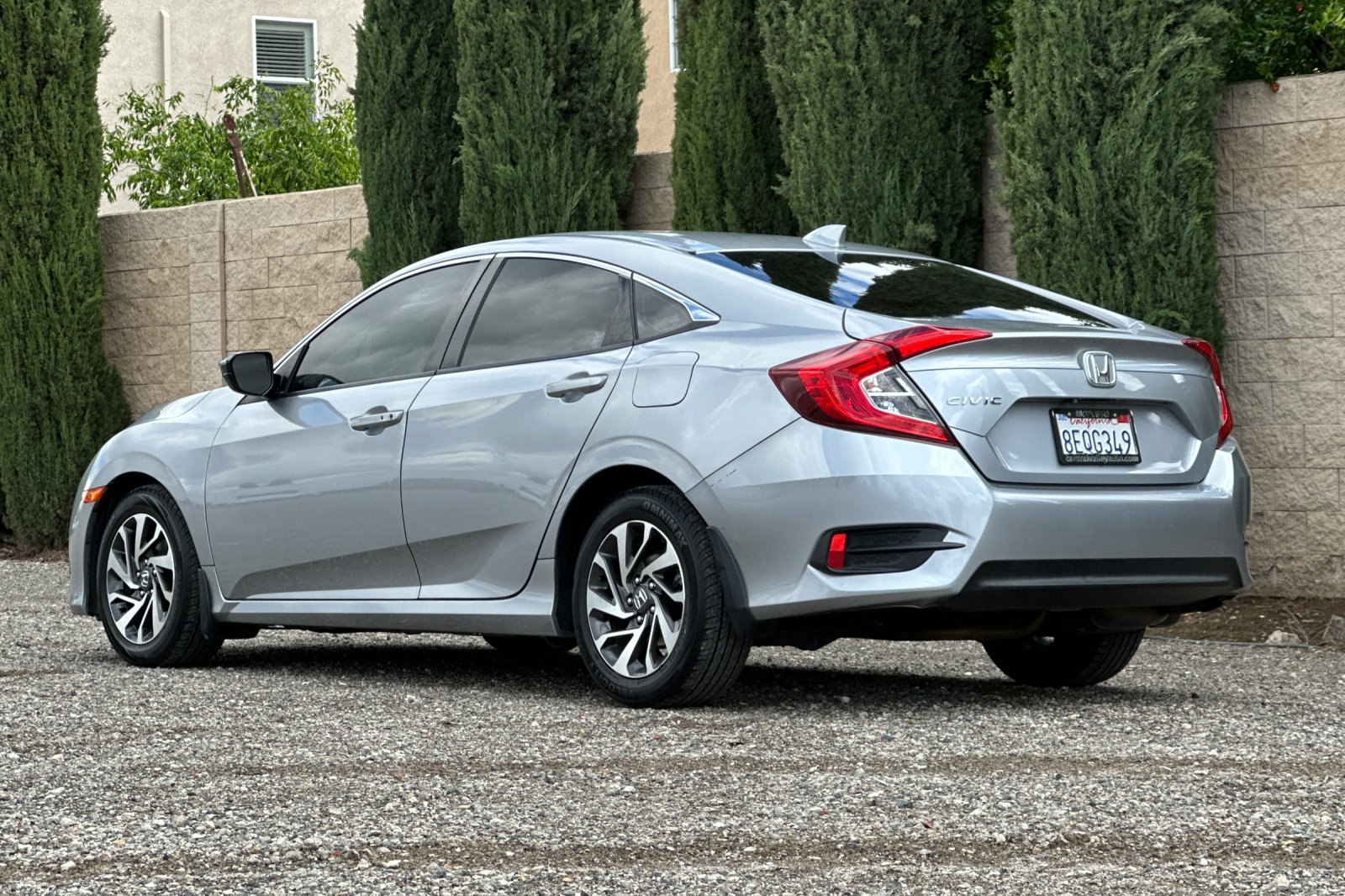 Used 2018 Honda Civic EX image 6