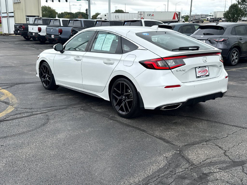 Certified 2024 Honda Civic Sport Touring image 9