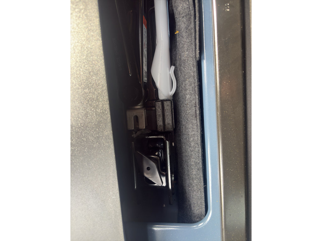 Used 2024 Ford Bronco Everglades AWD/4WD image 34