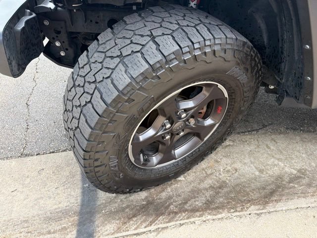 Used 2021 Jeep Gladiator Rubicon AWD/4WD image 36