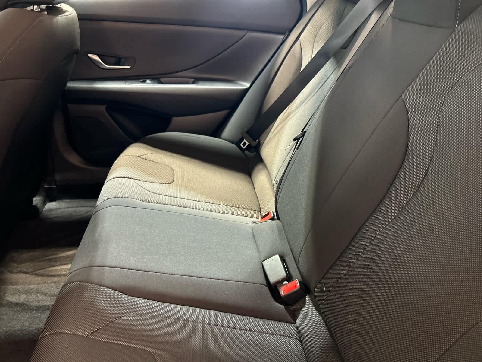 New 2026 Hyundai Elantra SE FWD image 5