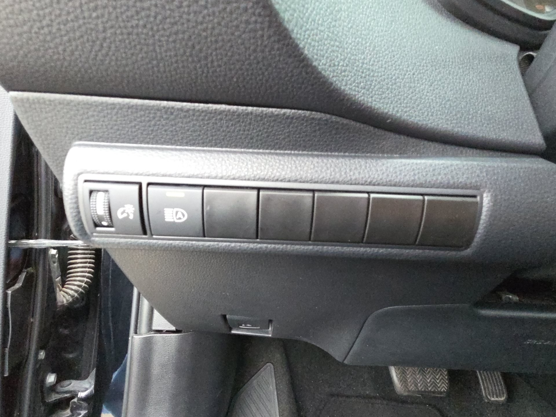 Used 2024 Toyota Corolla LE FWD image 20