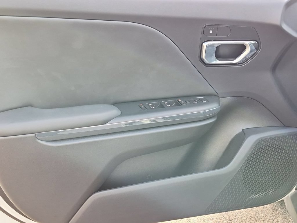 New 2026 Kia K4 EX FWD image 22