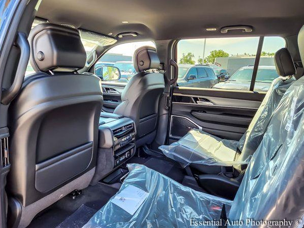 New 2026 Jeep Grand Wagoneer 4WD image 14