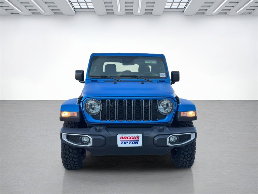 New 2025 Jeep Gladiator Sport video 2