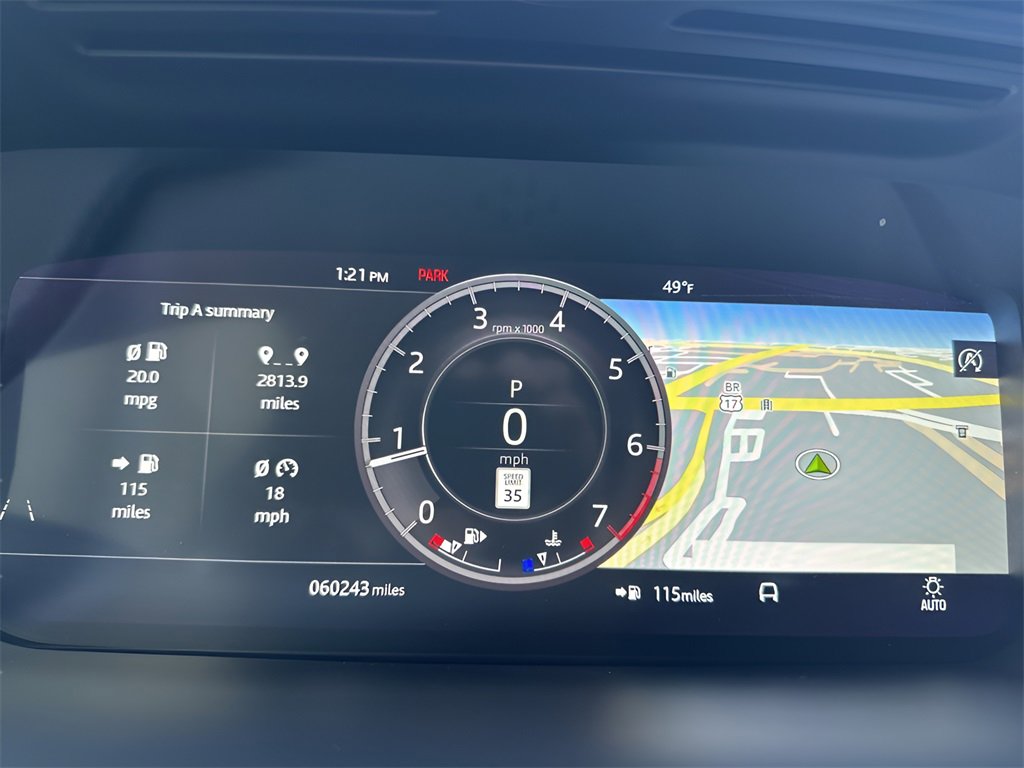 Used 2020 Land Rover Discovery Sport SE R-Dynamic image 34