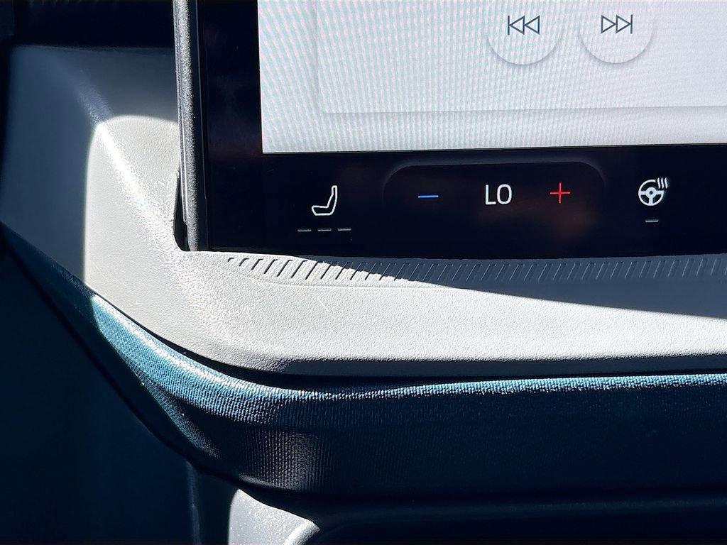 Used 2025 Ford Maverick XLT w/ Equipment Group 301A image 19