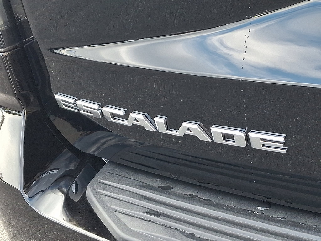 New 2026 Cadillac Escalade Platinum Luxury w/ LPO, Floor Liner Package AWD/4WD image 11