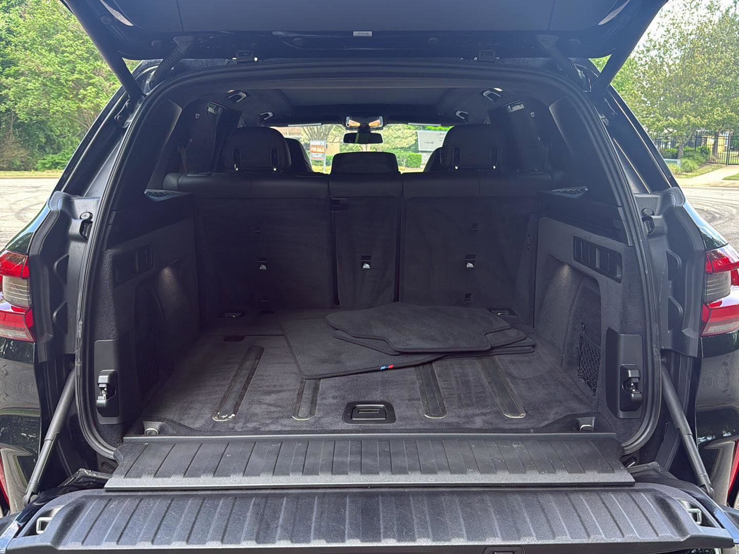 Used 2020 BMW X5 M Competition AWD/4WD image 19
