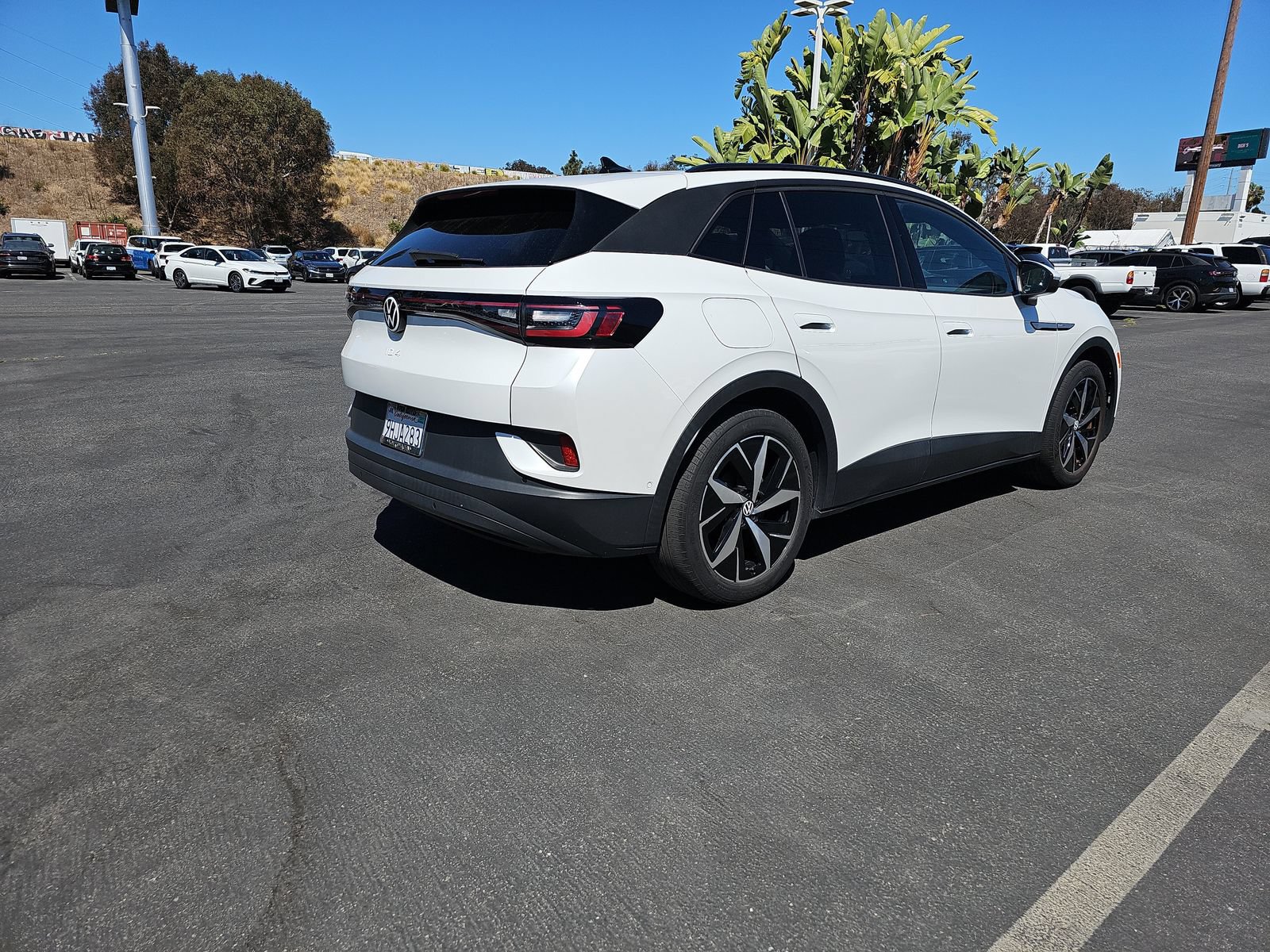 Used 2023 Volkswagen ID.4 S RWD image 5