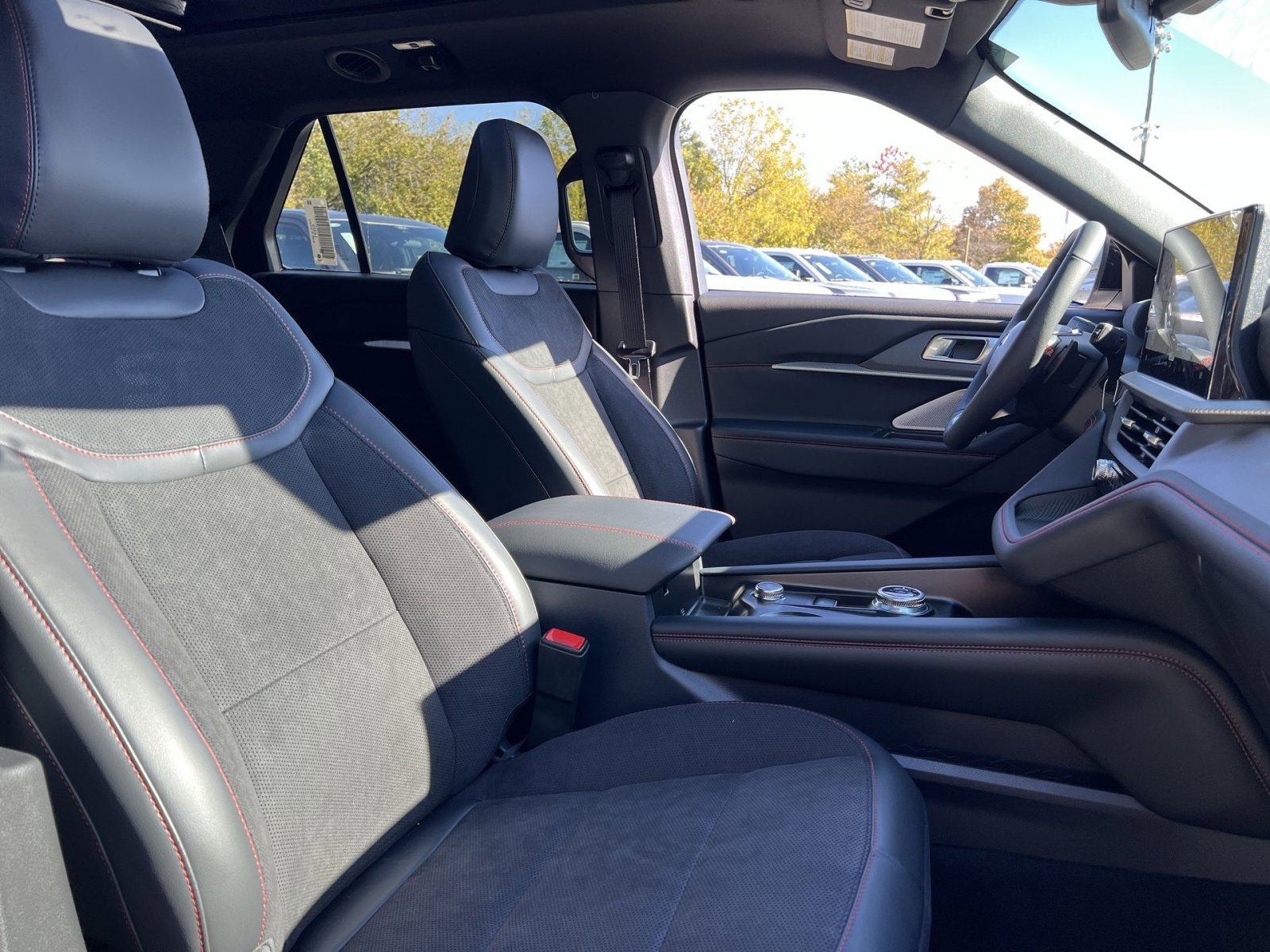 New 2026 Ford Explorer ST w/ Sun And Sound Package AWD/4WD image 28