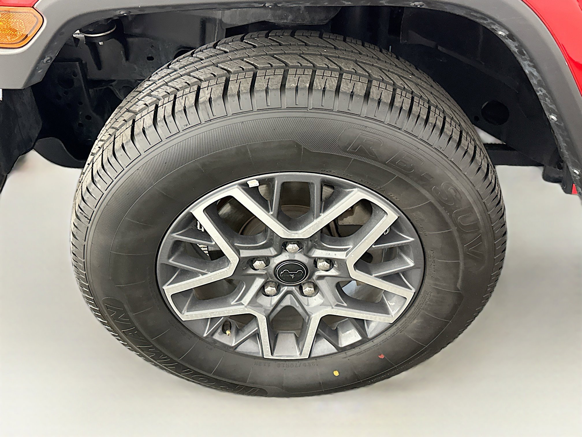 Used 2025 Jeep Wrangler Sahara image 11