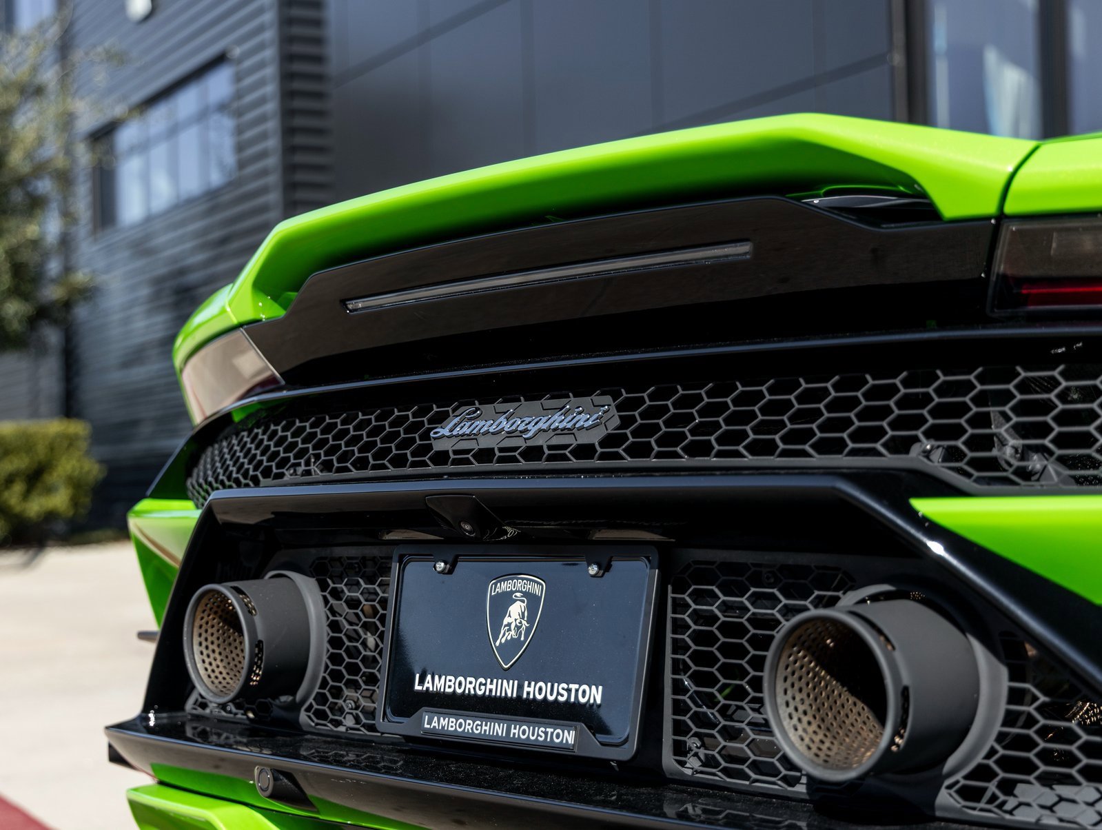 Used 2023 Lamborghini Huracan EVO image 14